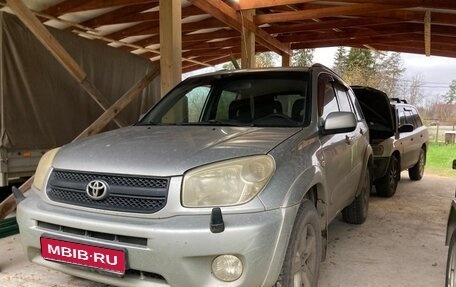 Toyota RAV4, 2004 год, 520 000 рублей, 1 фотография