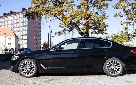 BMW 5 серия, 2018 год, 3 800 000 рублей, 3 фотография