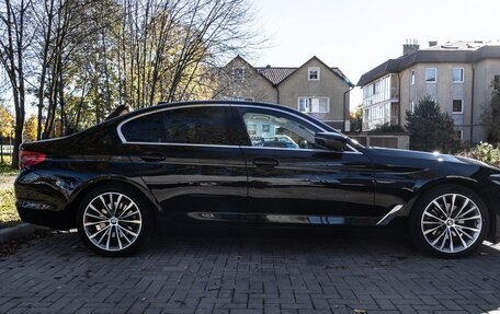 BMW 5 серия, 2018 год, 3 800 000 рублей, 6 фотография