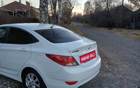 Hyundai Solaris II рестайлинг, 2013 год, 825 000 рублей, 6 фотография