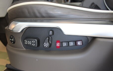 Land Rover Range Rover III, 2010 год, 2 000 000 рублей, 23 фотография