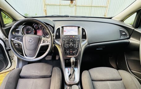 Opel Astra J, 2011 год, 850 000 рублей, 3 фотография