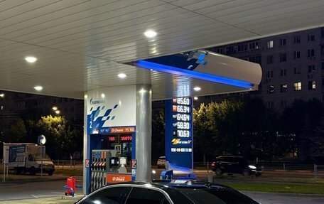 Mercedes-Benz E-Класс, 2009 год, 1 250 000 рублей, 2 фотография