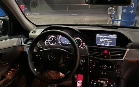 Mercedes-Benz E-Класс, 2009 год, 1 250 000 рублей, 15 фотография