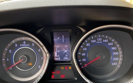 Hyundai Elantra V, 2013 год, 950 000 рублей, 7 фотография