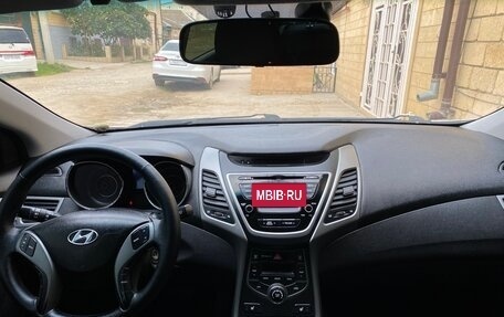 Hyundai Elantra V, 2013 год, 950 000 рублей, 6 фотография
