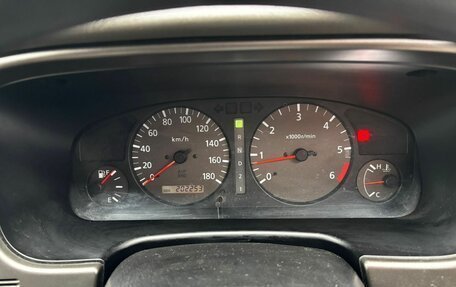 Nissan Avenir II, 1996 год, 310 000 рублей, 2 фотография