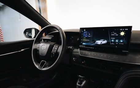 Toyota Camry, 2024 год, 4 250 000 рублей, 7 фотография