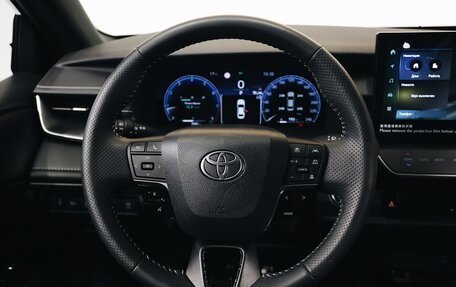 Toyota Camry, 2024 год, 4 250 000 рублей, 8 фотография