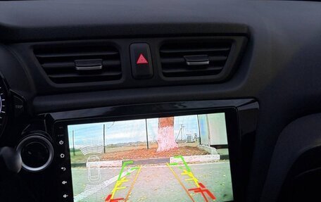 KIA Rio III рестайлинг, 2013 год, 1 200 000 рублей, 17 фотография