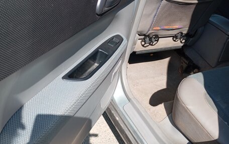 Subaru Forester, 2005 год, 570 000 рублей, 7 фотография