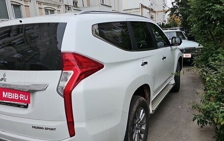 Mitsubishi Pajero Sport III рестайлинг, 2018 год, 2 850 000 рублей, 5 фотография