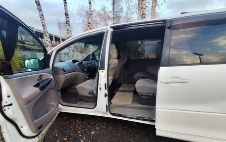 Toyota Estima III рестайлинг -2, 2001 год, 620 000 рублей, 18 фотография