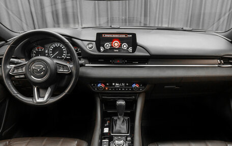 Mazda 6, 2019 год, 2 350 000 рублей, 10 фотография