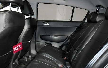 KIA Sportage IV рестайлинг, 2018 год, 1 880 000 рублей, 11 фотография