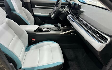 Geely Emgrand, 2025 год, 2 663 990 рублей, 8 фотография