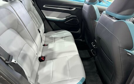 Geely Emgrand, 2025 год, 2 663 990 рублей, 22 фотография