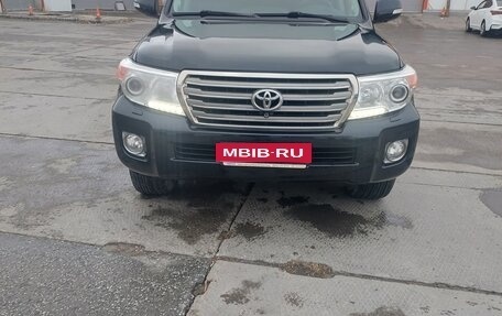 Toyota Land Cruiser 200, 2014 год, 3 500 000 рублей, 1 фотография