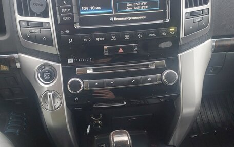 Toyota Land Cruiser 200, 2014 год, 3 500 000 рублей, 7 фотография