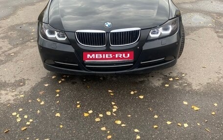 BMW 3 серия, 2005 год, 700 000 рублей, 1 фотография