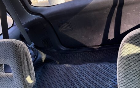 Mitsubishi Space Wagon III, 1992 год, 330 000 рублей, 16 фотография