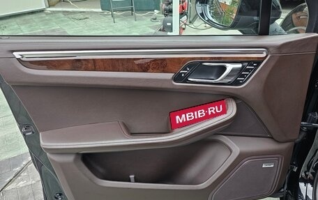 Porsche Macan I рестайлинг, 2015 год, 3 400 000 рублей, 27 фотография