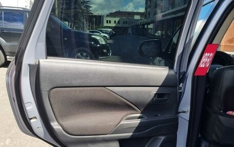 Mitsubishi Outlander III рестайлинг 3, 2012 год, 1 250 000 рублей, 3 фотография