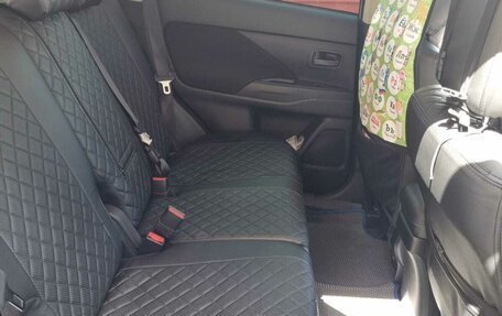 Mitsubishi Outlander III рестайлинг 3, 2012 год, 1 250 000 рублей, 7 фотография