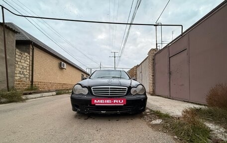 Mercedes-Benz C-Класс, 2003 год, 320 000 рублей, 4 фотография