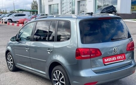 Volkswagen Touran III, 2015 год, 1 470 000 рублей, 4 фотография