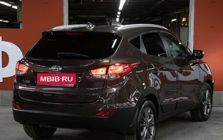 Hyundai ix35 I рестайлинг, 2014 год, 1 698 000 рублей, 2 фотография
