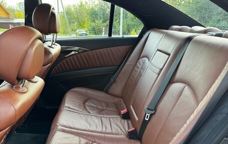 Mercedes-Benz E-Класс, 2007 год, 875 000 рублей, 14 фотография