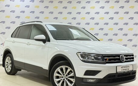 Volkswagen Tiguan II, 2019 год, 1 889 000 рублей, 2 фотография