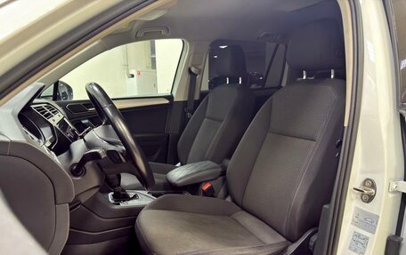 Volkswagen Tiguan II, 2019 год, 1 889 000 рублей, 10 фотография