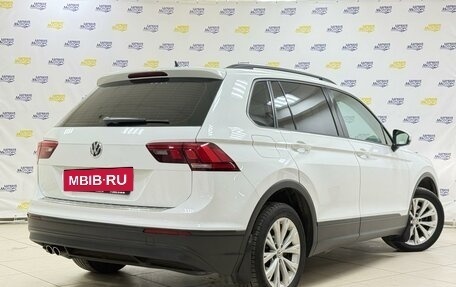 Volkswagen Tiguan II, 2019 год, 1 889 000 рублей, 5 фотография