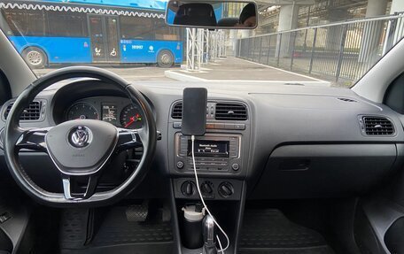 Volkswagen Polo VI (EU Market), 2016 год, 995 000 рублей, 19 фотография