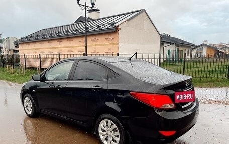 Hyundai Solaris II рестайлинг, 2013 год, 700 000 рублей, 7 фотография