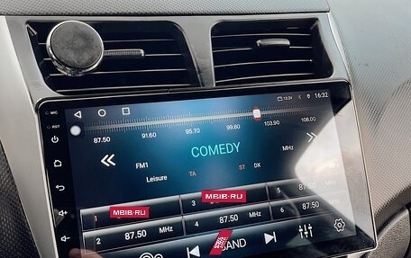 Hyundai Solaris II рестайлинг, 2013 год, 700 000 рублей, 26 фотография