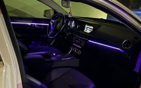 Mercedes-Benz C-Класс, 2011 год, 1 150 000 рублей, 26 фотография