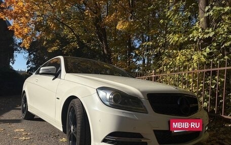 Mercedes-Benz C-Класс, 2011 год, 1 150 000 рублей, 17 фотография