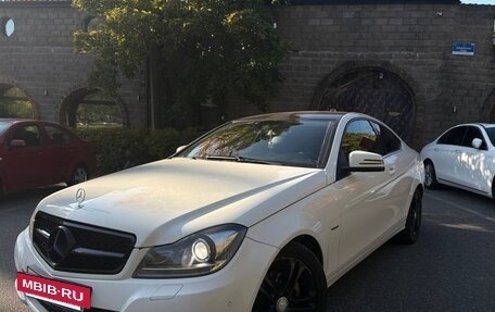 Mercedes-Benz C-Класс, 2011 год, 1 150 000 рублей, 16 фотография