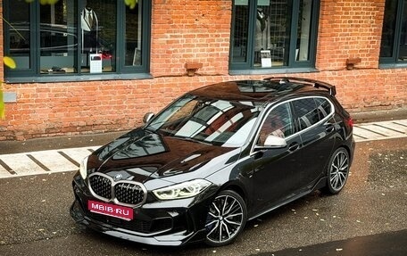 BMW 1 серия, 2021 год, 4 400 000 рублей, 1 фотография