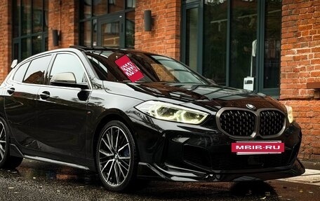 BMW 1 серия, 2021 год, 4 400 000 рублей, 3 фотография