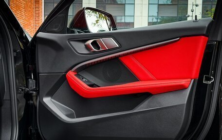 BMW 1 серия, 2021 год, 4 400 000 рублей, 25 фотография