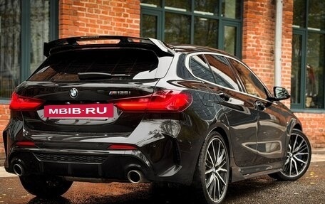 BMW 1 серия, 2021 год, 4 400 000 рублей, 18 фотография