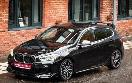 BMW 1 серия, 2021 год, 4 400 000 рублей, 17 фотография