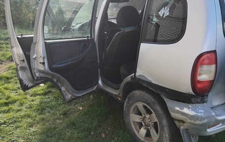 Chevrolet Niva I рестайлинг, 2007 год, 140 000 рублей, 8 фотография