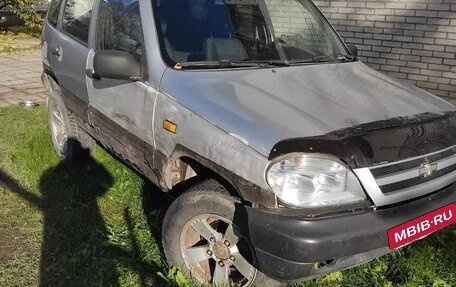Chevrolet Niva I рестайлинг, 2007 год, 140 000 рублей, 3 фотография
