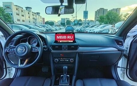 Mazda CX-4, 2021 год, 1 934 000 рублей, 9 фотография