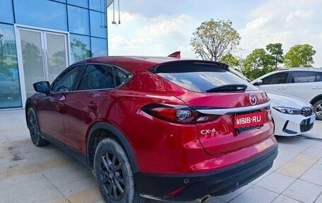 Mazda CX-4, 2021 год, 2 100 000 рублей, 4 фотография